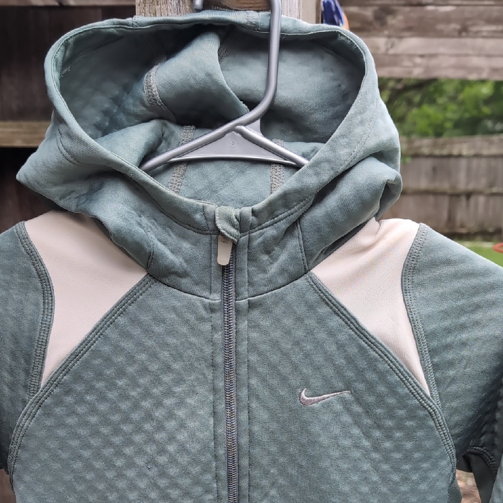 Nike Hooded Jacket - Green and Cream